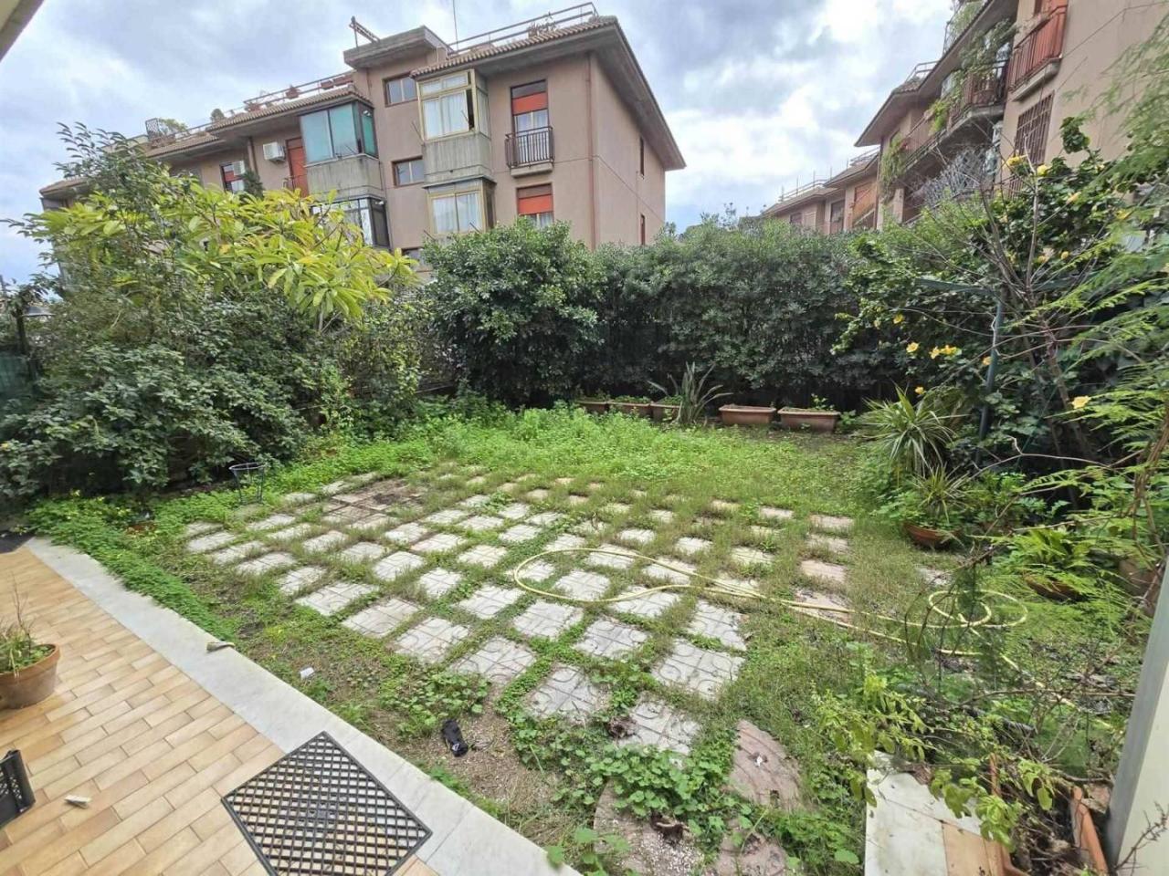 Квартира с 3 комнатами в Ачи Кастелло, Италия № 33775