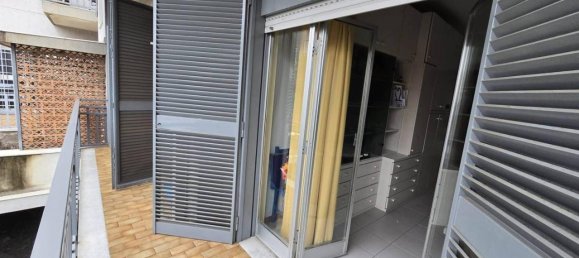 Квартира с 3 комнатами в Ачи Кастелло, Италия № 33775 10