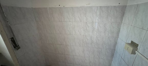 5 rooms Apartment in Cosenza, Italy No. 187124 10