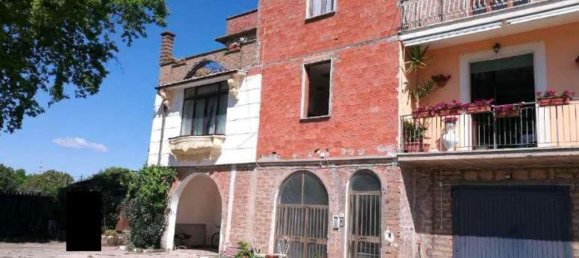 7-salle Appartement à Castel Sant'Elia, Italy No. 28948 17