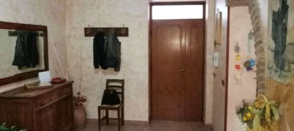 7-salle Appartement à Castel Sant'Elia, Italy No. 28948 18