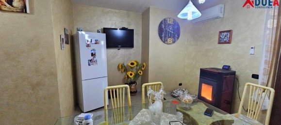 3 Schlafzimmer Wohnung in Orta di Atella, Italy, Nr. 318938 10