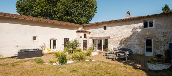 4 غرف نوم منزل في Deux-Sevres, France رقم 357461 10