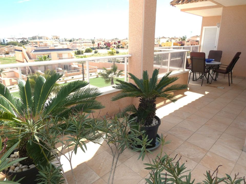 3 غرف نوم شقة في Alicante, Spain رقم 176238