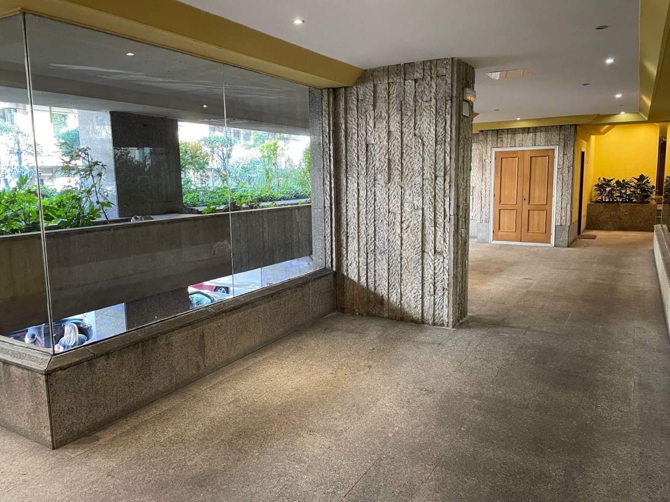 65m² Office in Leon, Spain No. 148665