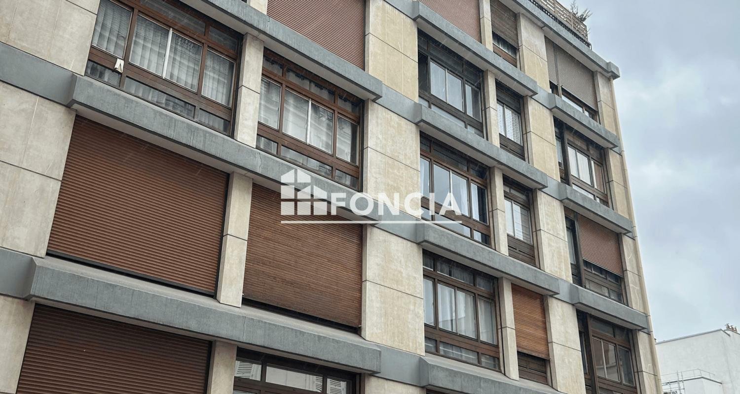 1 bedroom Apartment in Paris, France No. 334714