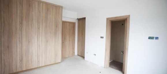 4 bedrooms Villa in Nicosia, Cyprus No. 2523 12