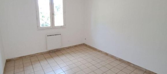 3 bedrooms House in Montfort-le-Gesnois, France No. 340666 4