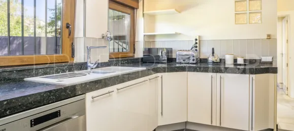 4 bedrooms Villa in Marbella, Spain No. 182187 9