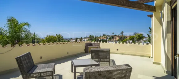 4 bedrooms Villa in Marbella, Spain No. 182187 2