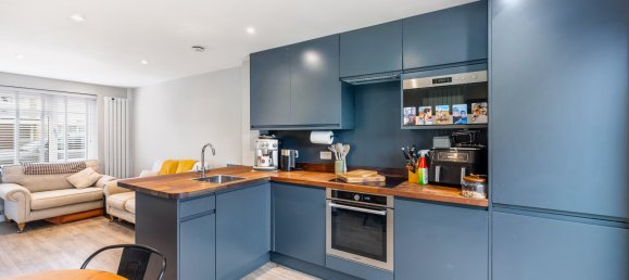 2 bedrooms House in Horley, United Kingdom No. 1045 18