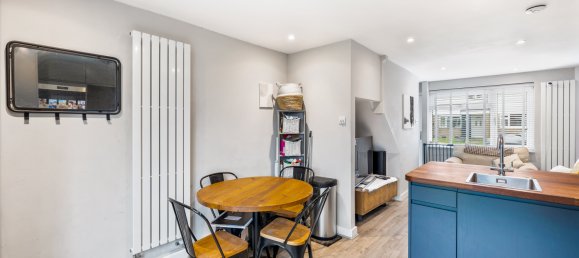 2 bedrooms House in Horley, United Kingdom No. 1045 8