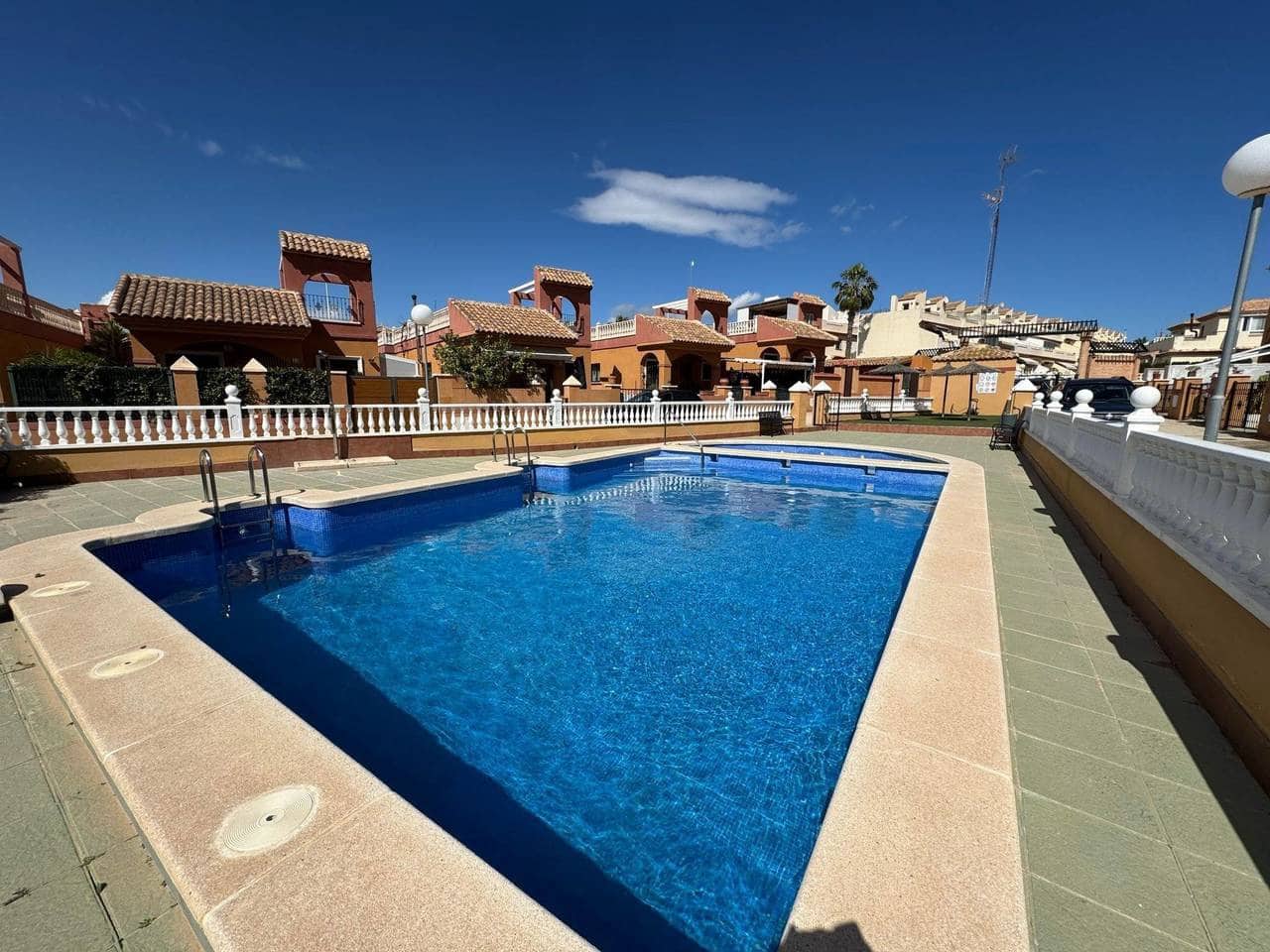 2 bedrooms Villa in Torrevieja, Spain No. 182924