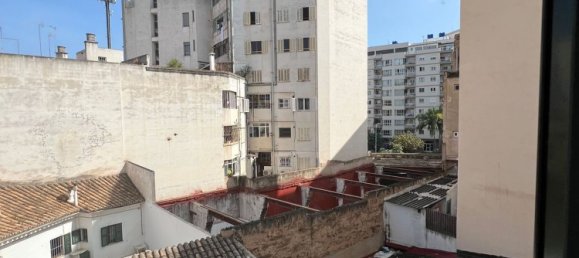 Квартира с 3 спальнями в Пальма-де-Майорка, Испания № 156915 16