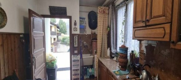 Квартира с 2 комнатами в Боттичино, Италия № 3951 5