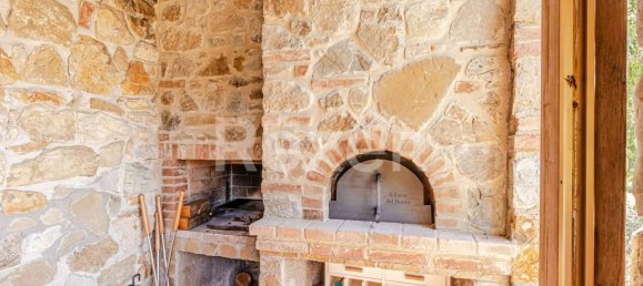 Casa de 9 dormitorios en Montecatini Val di Cecina, Italy No. 322634 23