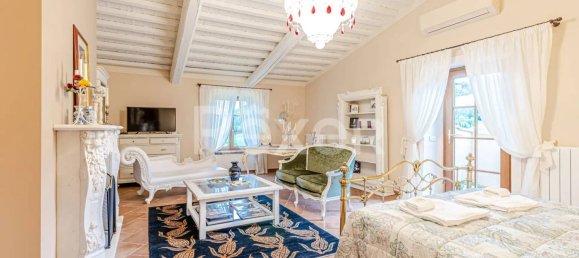 Casa de 9 dormitorios en Montecatini Val di Cecina, Italy No. 322634 35