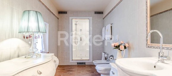 Casa de 9 dormitorios en Montecatini Val di Cecina, Italy No. 322634 43