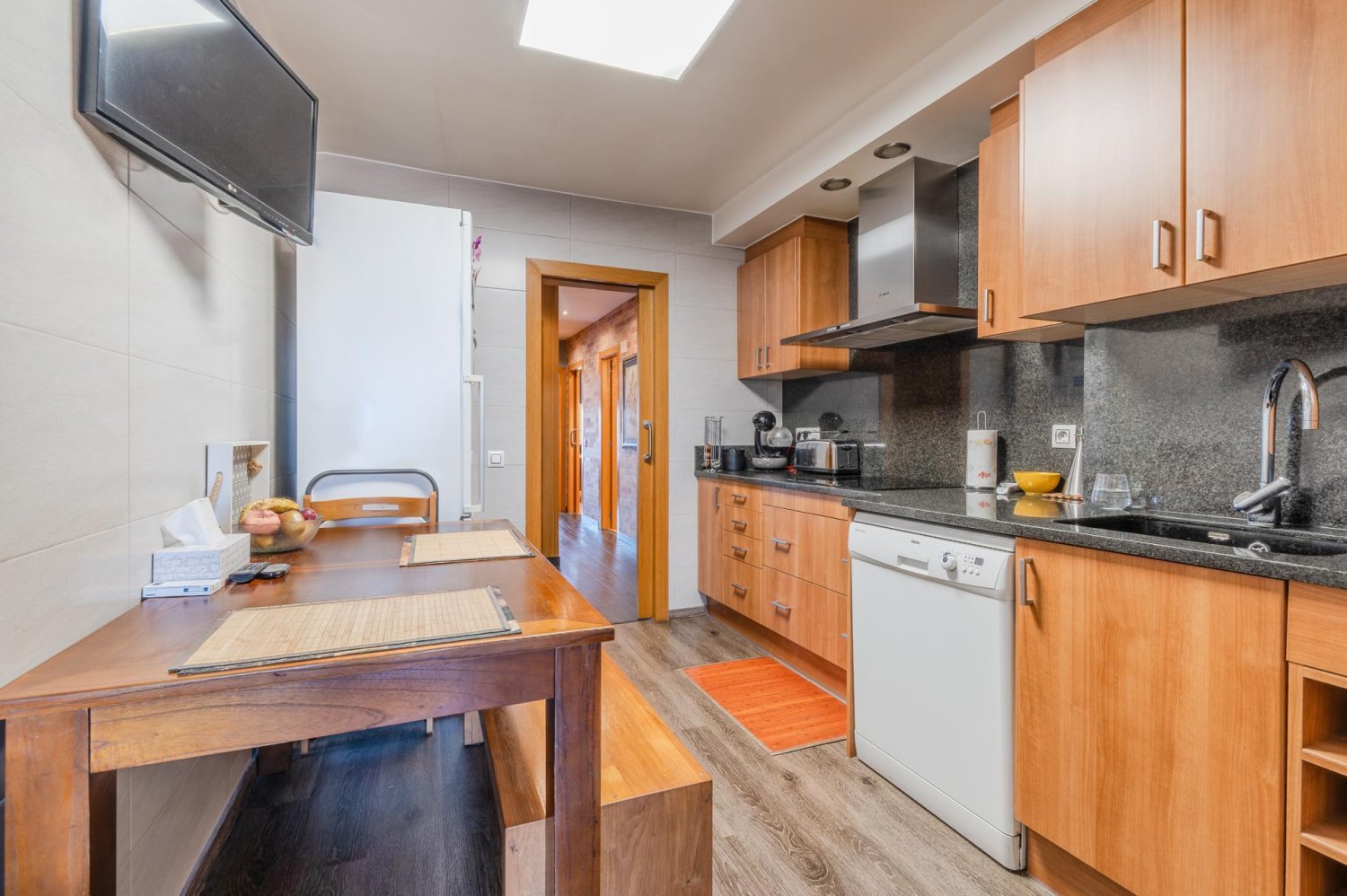 4 bedrooms Apartment in Girona, Spain No. 273935