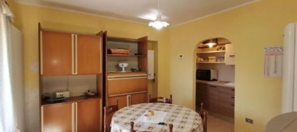 5 rooms House in Villetta Barrea, Italy No. 187164 9
