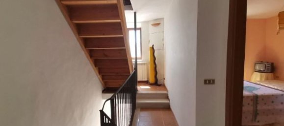 5 rooms House in Villetta Barrea, Italy No. 187164 19