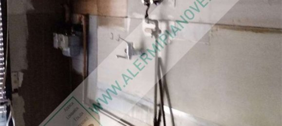 3 bedrooms Apartment in Milan, Italy No. 370135 7