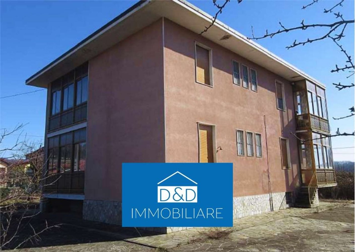 5 rooms Apartment in Reano, Italy No. 9074