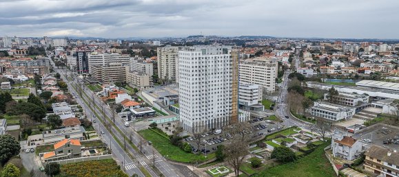 2 bedrooms Apartment in Porto, Portugal No. 55292 8