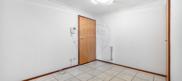 2 bedrooms Apartment in Porto, Portugal No. 55292 23