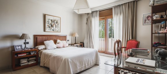 4 bedrooms Villa in Marbella, Spain No. 3018 18