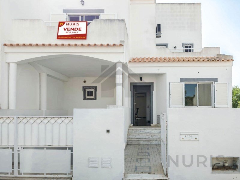 3 Schlafzimmer Villa in Alvor, Portugal, Nr. 265454