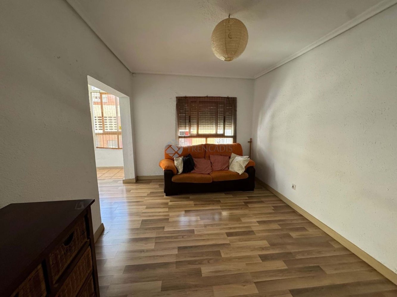 Квартира с 2 спальнями в Мислата, Испания № 136257