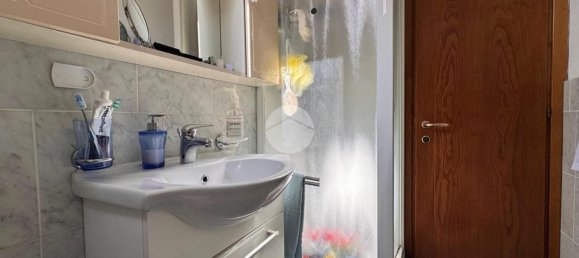 3 rooms Apartment in Florence, Italy No. 277820 23