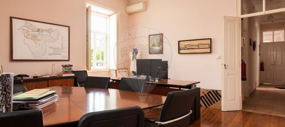 9 bedrooms Building in Loule, Portugal No. 65700 13