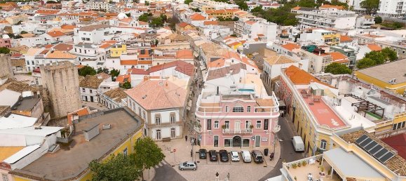 9 bedrooms Building in Loule, Portugal No. 65700 2