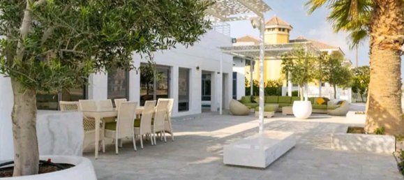 6 bedrooms Villa in Palm Jumeirah, UAE No. 11921 14