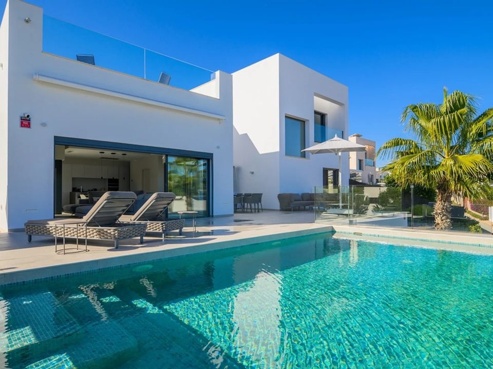 3 bedrooms Villa in Dehesa De Campoamor, Spain No. 282789