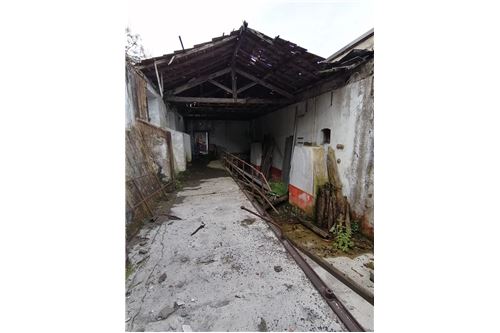 Imóvel comercial de 1 divisão em Casnigo, Italy N.º 289506