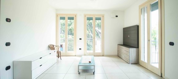 2 bedrooms Apartment in Verona, Italy No. 347507 6