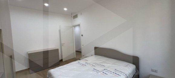 3-salle Appartement à Naples, Italy No. 17055 31