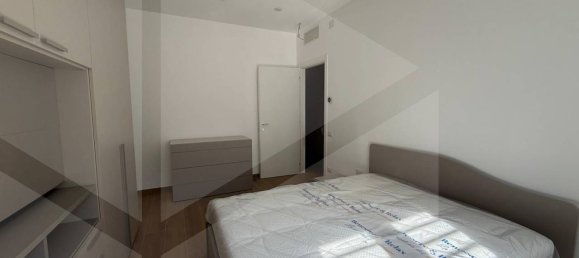 3-salle Appartement à Naples, Italy No. 17055 3