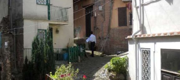 Studio in Rocca di Papa, Italy No. 100082 6