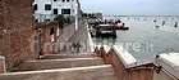 3غرفة عقار تجاري في Venice, Italy رقم 61585 12