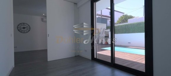 3 bedrooms Villa in Loures, Portugal No. 134027 9
