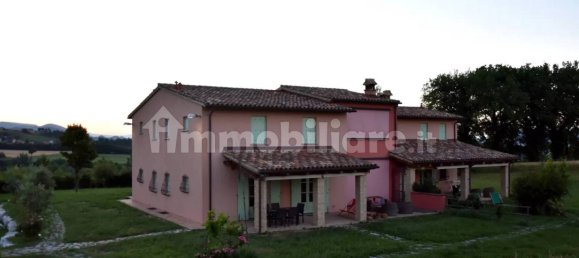 5 bedrooms Villa in Cagli, Italy No. 127235 4