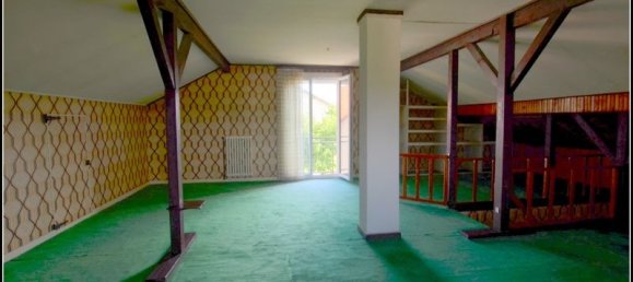 3 bedrooms House in Valleroy, France No. 248614 4