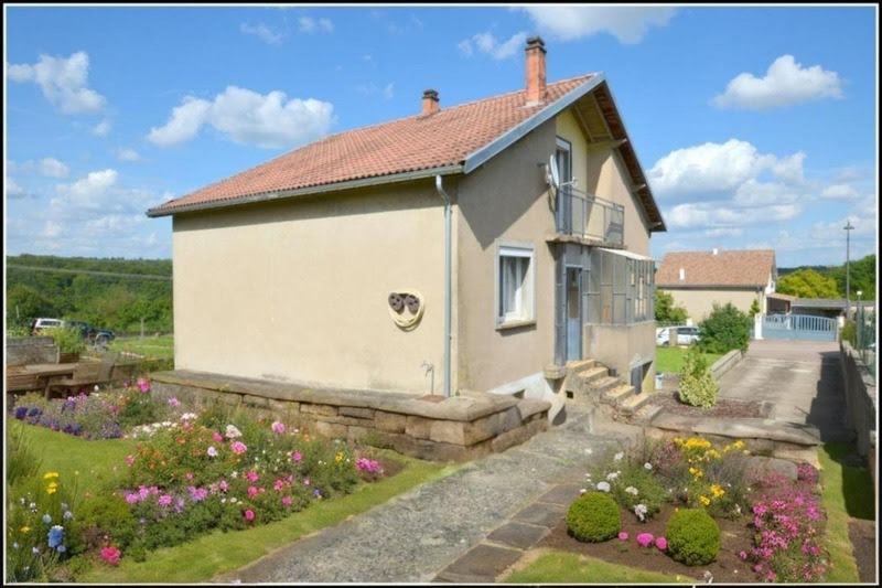 3 bedrooms House in Valleroy, France No. 248614