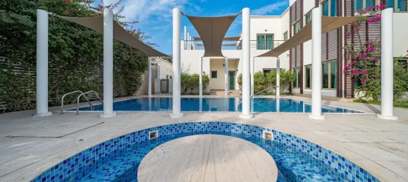 6 bedrooms Villa in Palm Jumeirah, UAE No. 111344 15