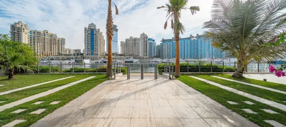 6 bedrooms Villa in Palm Jumeirah, UAE No. 111344 13