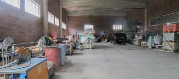 1 room Warehouse in Castelcovati, Italy No. 282214 3